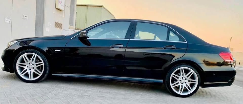2016 مرسيدس-بنز الفئة - E E300 4Matic