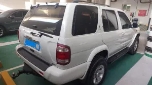 2005 نيسان باثفايندر