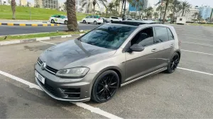 2017 Volkswagen Golf R