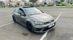 2017 Volkswagen Golf R