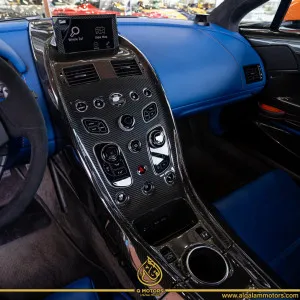 2016 استون مارتن فانتاج V8 Coupe