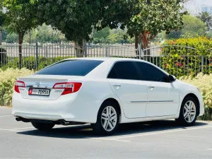 2015 Toyota Camry GLE