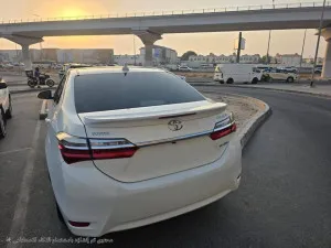 2018 تويوتا كورولا S