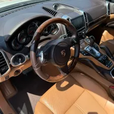 2013 بورش كاين Turbo