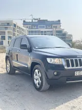 2011 جييب جراند شيروكي Laredo E