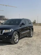 2011 جييب جراند شيروكي Laredo E