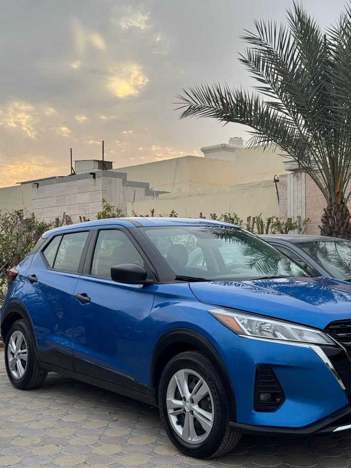 2021 Nissan KICKS S