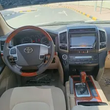 2015 Toyota Land Cruiser GXR