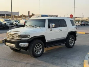 2012 تويوتا أف جي كروزر Base