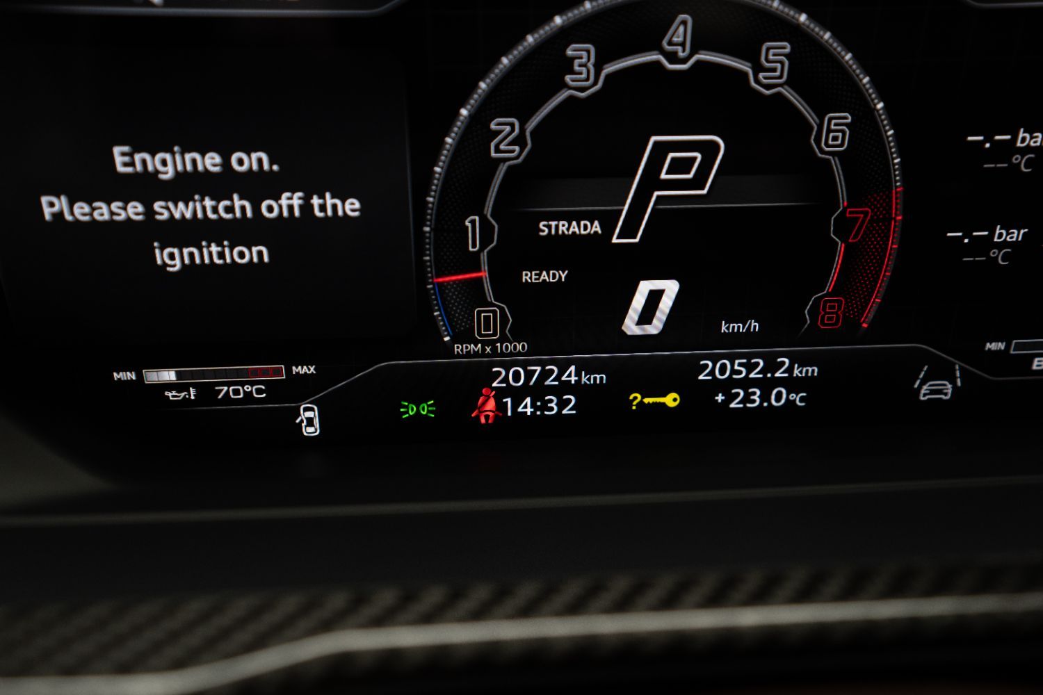 2023 لامبورجيني اوروس STD