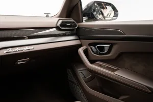 2023 لامبورجيني اوروس STD