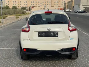 2016 نيسان جوك S