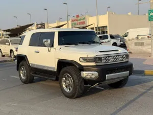 2012 تويوتا أف جي كروزر Base