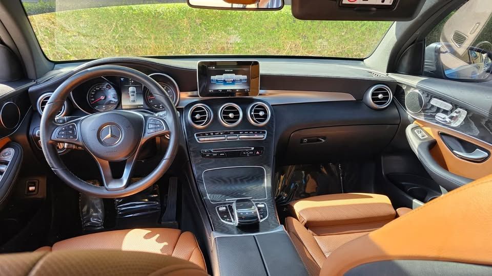 2019 مرسيدس-بنز GLC - جي ال سي GLC250