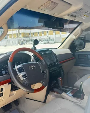 2015 Toyota Land Cruiser GXR