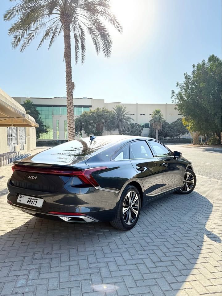 2022 كيا K8 - كي ٨