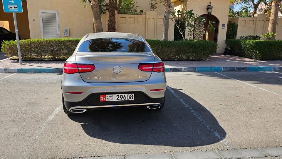 2019 مرسيدس-بنز GLC - جي ال سي GLC250