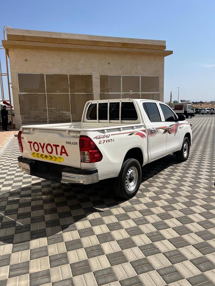 2016 Toyota Hilux Rugged X
