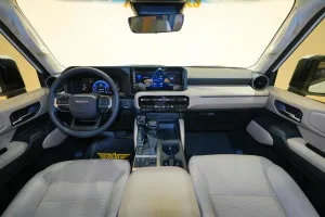 2024 تويوتا برادو Standard