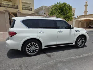 2017 Infiniti QX80 LUXE