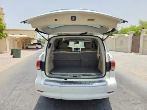 2017 Infiniti QX80 LUXE