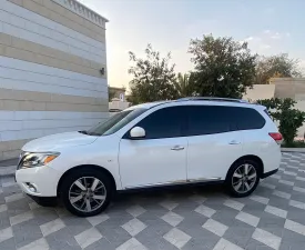 2014 Nissan Pathfinder SL