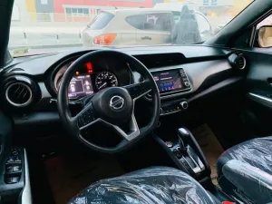 2019 نيسان كيكس S
