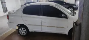 2003 Toyota Yaris Excel