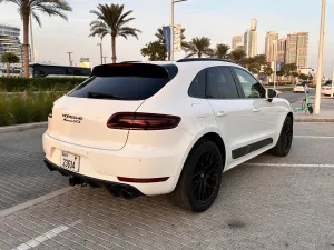 2017 بورش ماكان GTS