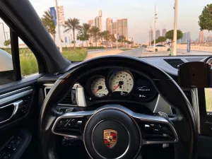 2017 بورش ماكان GTS