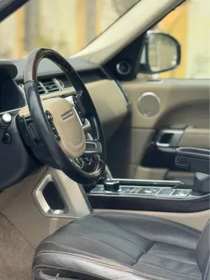 2014 لاند روفر رينج روفر HSE