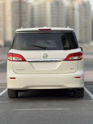 2015 Nissan Quest SV