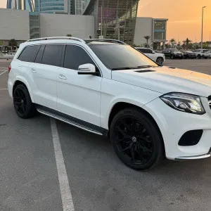 2017 مرسيدس-بنز GLS - جي ال اس GLS 550 4MATIC