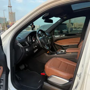 2017 مرسيدس-بنز GLS - جي ال اس GLS 550 4MATIC