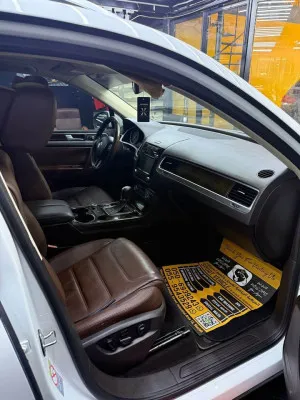 2015 Volkswagen Touareg S