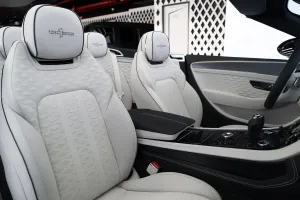 2025 بنتلي كونتيننتال GTC V8