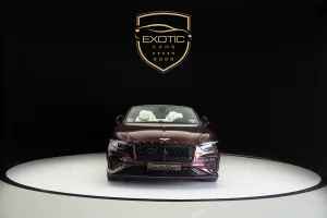 2025 بنتلي كونتيننتال GTC V8