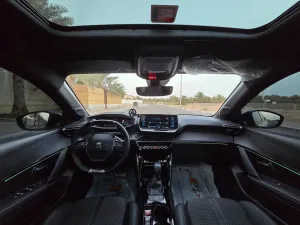 2023 Peugeot 208 e-208