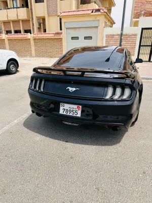 2017 فورد موستانج EcoBoost Fastback