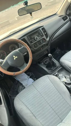 2020 Mitsubishi L200 double-cab
