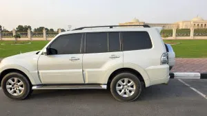 2014 Mitsubishi Pajero GLS