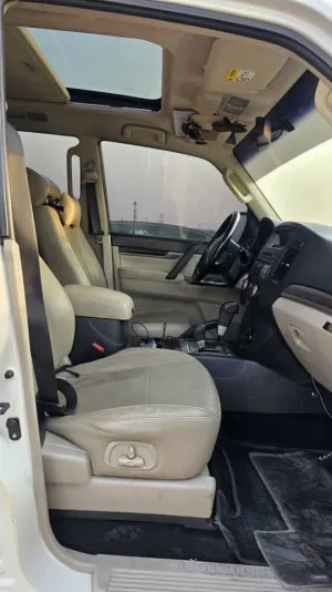2014 Mitsubishi Pajero GLS