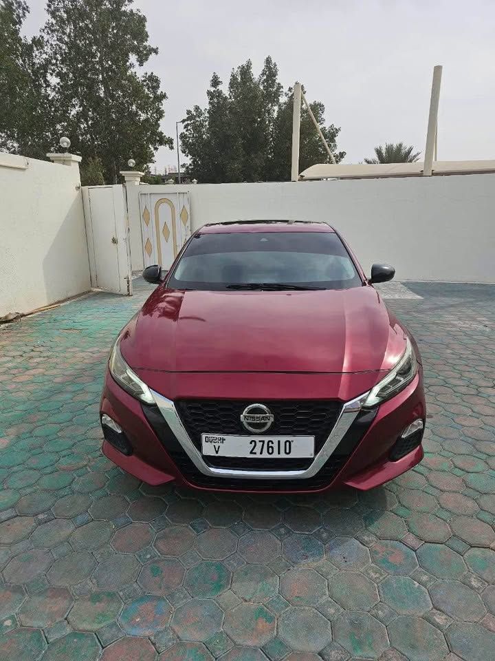 2021 Nissan Altima SR