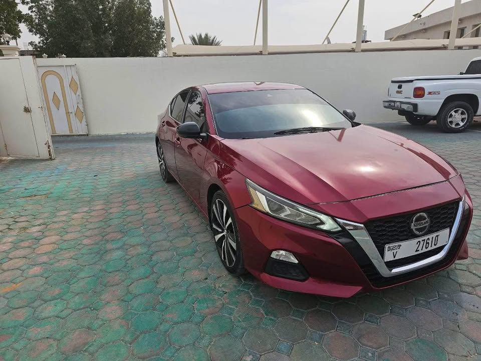 2021 Nissan Altima SR