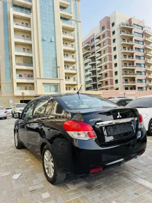 2019 Mitsubishi Attrage GLX