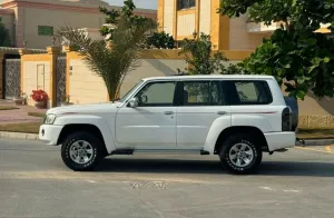 2016 نيسان بترول سوبر سفاري Super Safari MT