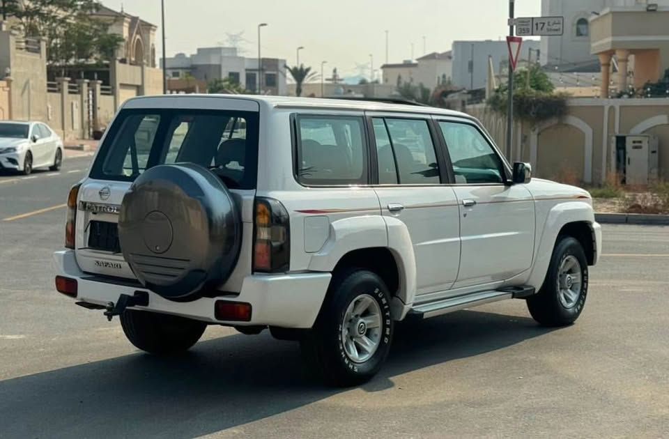 2016 نيسان بترول سوبر سفاري Super Safari MT