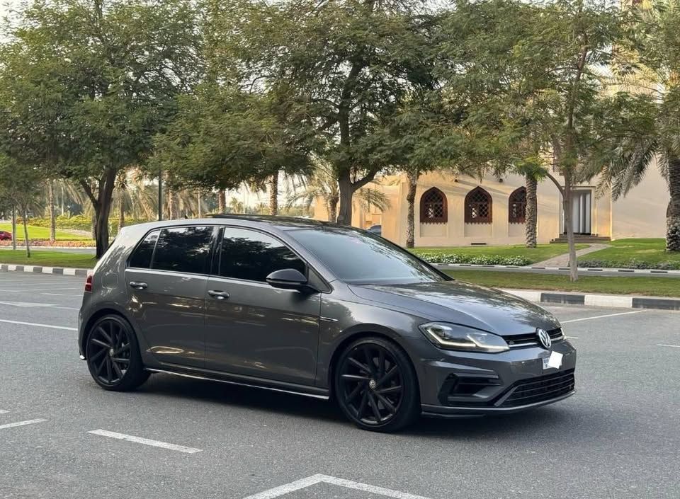 2018 Volkswagen Golf R