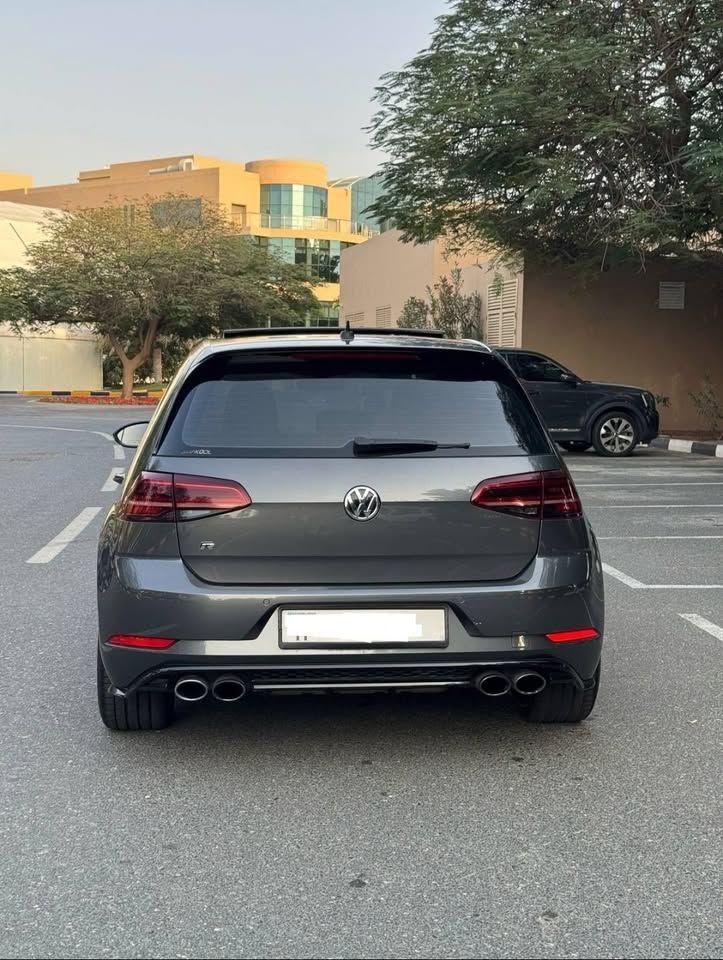 2018 Volkswagen Golf R