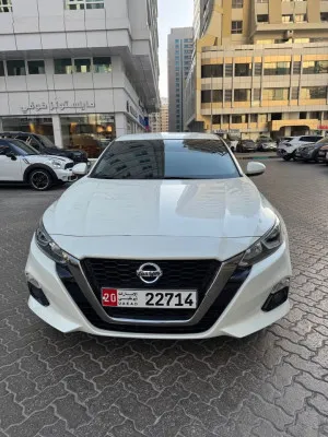 2020 Nissan Altima SR